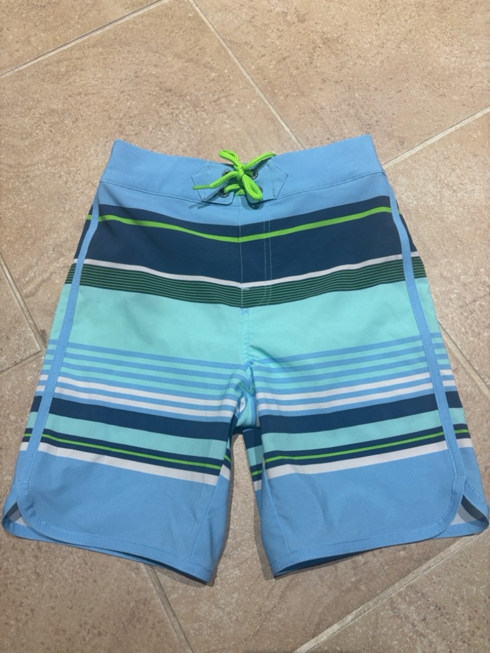 VINEYARD VINES Boys Tidal Stripe Swimming Shirts/ Boardshorts